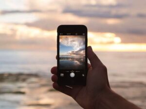 On Assignment? Here’s How to Stay Connected With Family & Friends 2