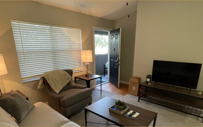 Available Now! Great views @ Ridgemar Commons – Gainesville, FL