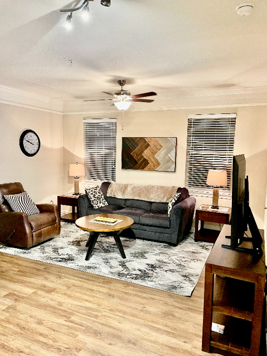 Austin, Texas, 1 Bedroom Bedrooms, ,1 BathroomBathrooms,Apartment/Condo,Corporate Lodging,1090