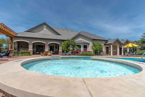 Austin, Texas, 2 Bedrooms Bedrooms, ,2 BathroomsBathrooms,Apartment/Condo,Corporate Lodging,1060